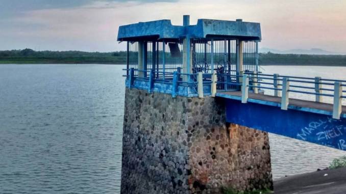Wisata Karanganyar Waduk Lalung